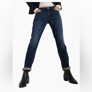 Like New - Rag & Bone Dre Low Rise Slim Boyfriend Jeans - size 25